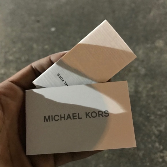 Michael kors sunglasses - Picture 7 of 7